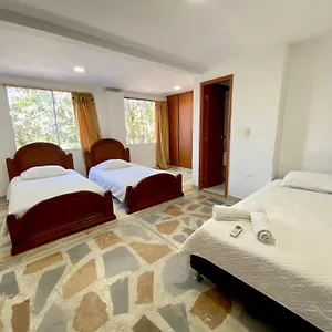 casa-1-conjunto-jardines-de-villa-roca-rodadero.santamartahotels.net/